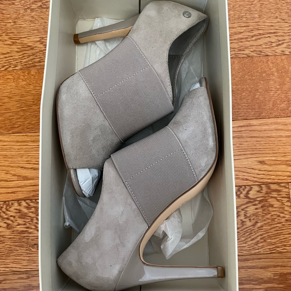 Light Grey/Beige Calvin Klein Heels - Picture 6 of 6